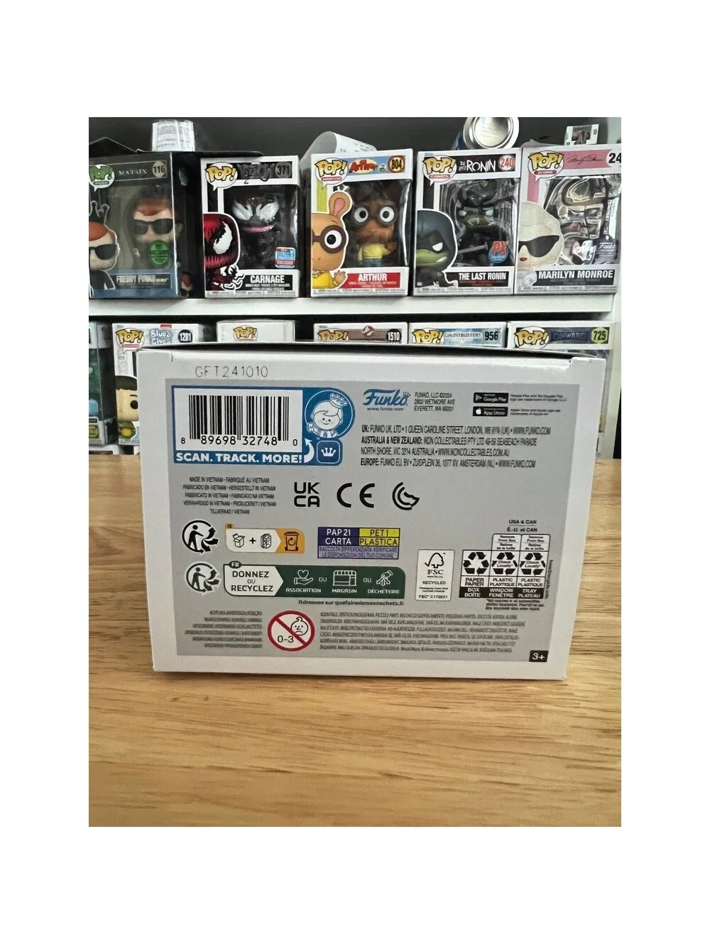 LIMITED EDITION CHASE Monica Geller Frizzy Hair Friends Funko Pop #1279 TV Show
